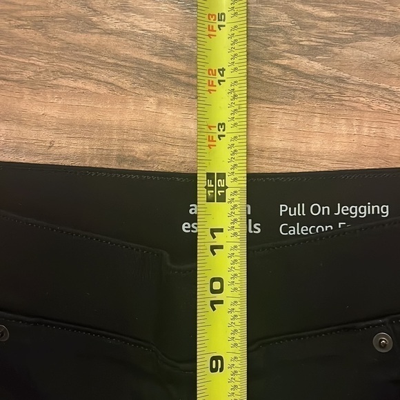 Amazon Essentials Women's Stretch Pull-On Jegging  sz 10 short - Picture 10 of 12